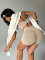 4b9f074141a16a10bef61dd75feeef6e